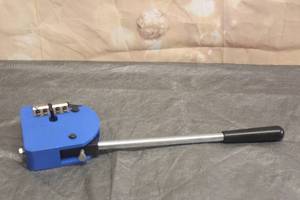 lot 27 image: HEAVY DUTY INDUSTRIAL SHRINKER STRETCHER FABRICATION TOOL