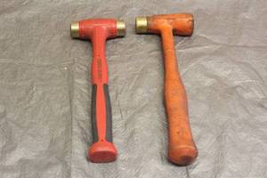 lot 134 image: SNAPON HBBT24 MAC CH24DFB  BALL PEEN HAMMERS