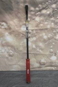 lot 143 image: TITAN 28IN STRIKEABLE PRY BAR