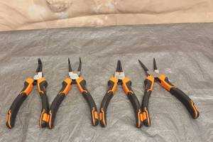 lot 148 image: MEEPO HEAVY DUTY 4PC SNAP RING PLIER SET