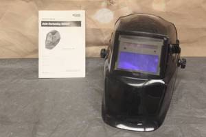 lot 152 image: LINCOLN ELECTRIC AUTO DARKENING HELMET IMT10358 WITH MANUAL