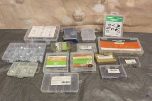 lot 178 image: GENEROUS AMOUNT ASSORTED HARDWARE IN STORAGE CASES