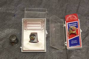 lot 217 image: 3 COLLECTORS SOUVENIR THIMBLES NASHVILLE, KANSAS AND PUERTO RICO