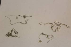 lot 237 image: 4 SCRAP NECKLACES STERLING SILVER 925 TOTAL WEIGHT 7.0 GRAMS