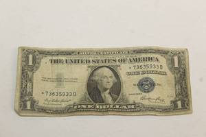 lot 244 image: 1935 E SILVER CERTIFICATE DOLLAR BILL