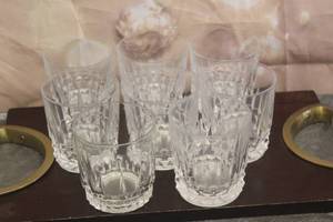 lot 35 image: TOTAL OF 8 CRYSTAL LOWBALL WHISKEY GLASSES