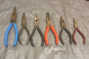 lot 59 image: TOTAL OF 6 ASSORTED BRAND LONG NOSE PLIERS