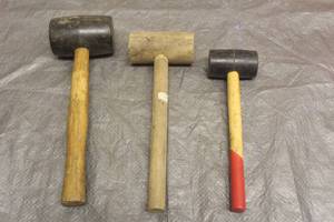 lot 62 image: TOTAL OF 3 MALLET HAMMERS