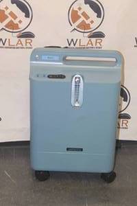 lot 20 image: RESPIRONICS EVERFLO OXYGEN CONCENTRATOR 1020000