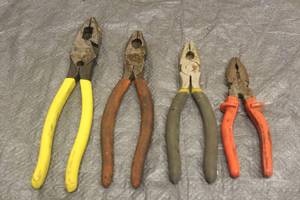 lot 83 image: TOTAL OF 4 ASSORTED BRAND CRIMPING WIRE CUTTER PLIERS -, KLEIN WORKFORCE