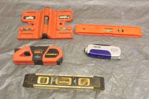 lot 84 image: TOTAL OF 5 ASSORTED BRAND LEVELS  SEE PICS