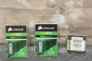 lot 99 image: LOT OF MEMORY - CORSAIR  A-TECH  SEE PICS