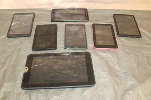 lot 117 image: 7 ASSORTED TABLETS