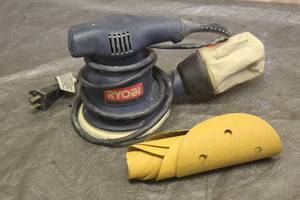 lot 167 image: RYOBI RS241 RANDOM 5IN ORBIT SANDER