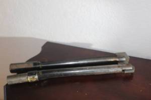 lot 187 image: 2 GEORGE WHALLEY CO COMMERCIAL SPADE DRILL BLADE WITH HOLDER 18 LONG MODEL 1138197