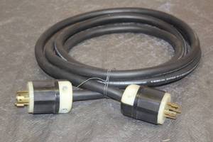 lot 5 image: COLEMAN CABLE SEOPRENE 105  12AWG