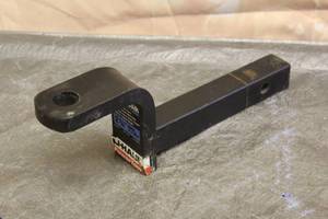 lot 17 image: UHAUL DRAWBAR