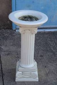 lot 26 image: PEDESTAL BIRD BATH 27H