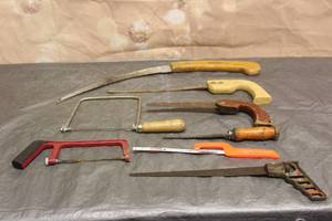 lot 61 image: TOTAL OF 8 ASSORTED HAND SAWS