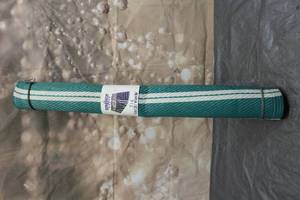 lot 102 image: ROOM 2 ROOM 3X6 REVERSIBLE WOVEN MAT