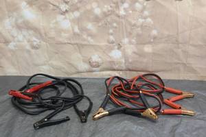 lot 103 image: TOTAL OF 2 SET OF JUMPER BOOSTER CABLES