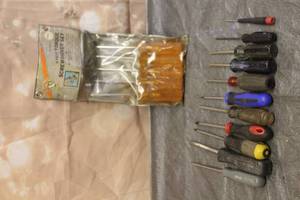 lot 110 image: TOTAL OF 16 ASSORTED SIZEBRAND TORQUE SCREWDRIVERS