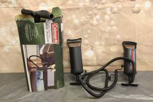 lot 111 image: TOTAL OF 3 ASSORTED BRAND DOUBLE QUICK HAND PUMP