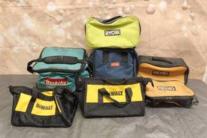 lot 116 image: TOTAL OF 7 ASSORTED TOOL BAGS -MAKITA, RYOBI, RIDGID,DEWALT, SEE PICS