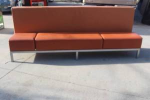 lot 190 image: 8FT LONG LEATHER LIKE WAITING ROOM BENCH HEVAY BRING HELP TO LOAD