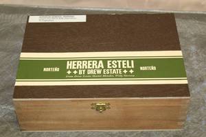 lot 91 image: HERRERA ESTELI NORTENO BY DREW ESTATE WOOD CIGAR BOX, MADE IN NICARAGUA