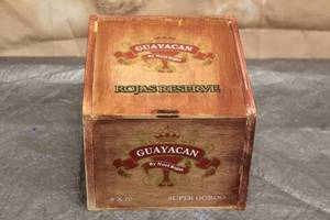 lot 23 image: GUAYACAN BY NOEL ROJAS RESERVE SUPER GORDO  WOOD CIGAR BOX