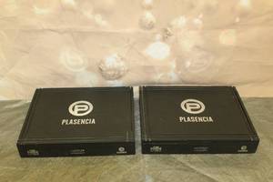 lot 26 image: TOTAL OF 2 PLASENCIA WOOD CIGAR BOX , MADE IN NICARAGUA