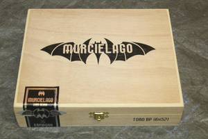 lot 29 image: MURCIELAGO CAPA NEGRA ESPINOSA WOOD CIGAR BOX
