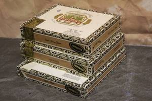 lot 87 image: TOTAL OF 3 ARTURO FUENTE DOUBLE CHATEAU FUENTE CHURCHILL WOOD CIGAR BOXES  9 12 ,10  MADE IN DOMINICAN REPUBLIC