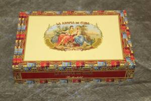 lot 159 image: LA AROMA DE CUBA ROHSCHILD WOOD CIGAR BOX MADE IN NICARAGUA