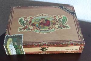 lot 166 image: MY FATHER FLOR DE LAS ANTILLAS TORO WOOD CIGAR BOX MADE IN NICARAGUA