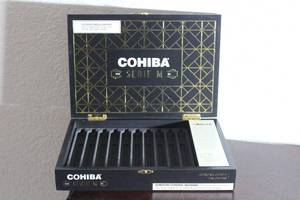 lot 167 image: COHIBA SERIE M CORONA GORDA MADE IN MIAMI