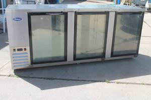 lot 4 image: ATOSA 90 GLASS DOORS BACK BAR COOLER ON CASTERS MBB90GGR ( TESTED & WORK )