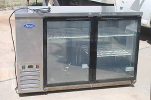 lot 5 image: ATOSA  59  GLASS DOORS BACK BAR COOLER ON CASTERS MBB90GGR ( TESTED & WORK )