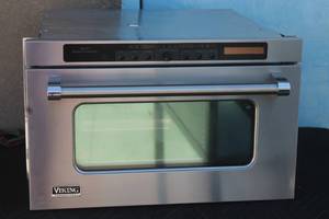 lot 44 image: VIKING PROFESSIONAL STAINLESS STEEL COMBO STEAMCONVECTION OVEN VCS0244SS