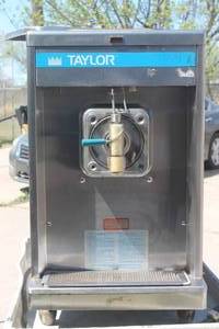 lot 69 image: TAYLOR MARGARITA MACHINE SOFT SERVE ICE CREAM 907A , TESTED &amp WORK&nbsp