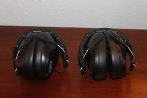 lot 50 image: TOTAL OF 2 ALPINE SHOOTING RANGE EAR MUFFS