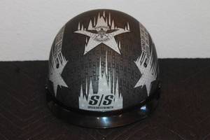 lot 57 image: SPEED AND STRENGTH SS-300 MOTORCYCLE HELMET SIZE S