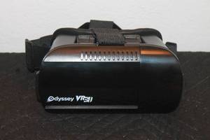 lot 68 image: DYSSEY VR 3D ELITE PRO HEADSET ODY-1222