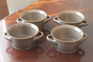 lot 144 image: TOTAL OF 4 MEMBERS MARK TUSCAN BOWLS