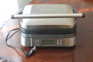 lot 147 image: CUISINART GR6S CONTACT GRIDDLER WITH SMOKELESS MODE
