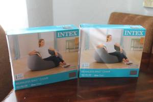 lot 159 image: TOTAL OF 2 INTEX BEANLESS BAG CHAIRS