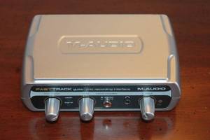lot 195 image: M-AUDIO FAST TRACK GUITAR  MIC RECORDING INTERFACE  NO POWER ADAPTER