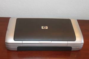 lot 205 image: HP  DESKJET  460 INKJET MOBILE USB PRINTER