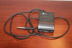 lot 209 image: LIVEWIRE UNIVERSAL SUSTAIN PEDAL LWS-25